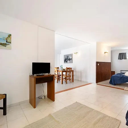 A Cerca - E Appartement